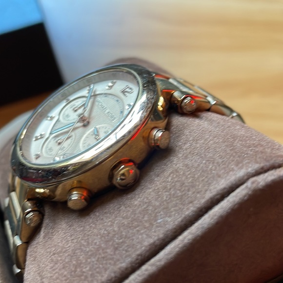 MICHAEL Michael Kors rose gold watch 2000s retro - Picture 6 of 9